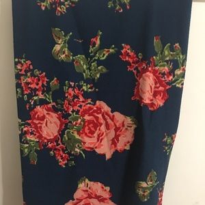 Lularoe- 3XL Floral Cassie Skirt - Gently Used